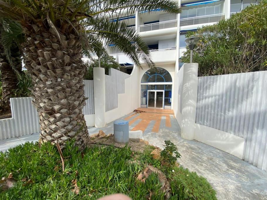 Le Murmure Du Palmier * Mer A 2 Min * Parking Prive * Terrasse Ла-Гранд-Мот Экстерьер фото