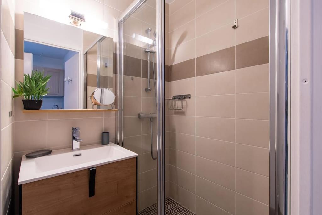 Le Murmure Du Palmier * Mer A 2 Min * Parking Prive * Terrasse Ла-Гранд-Мот Экстерьер фото